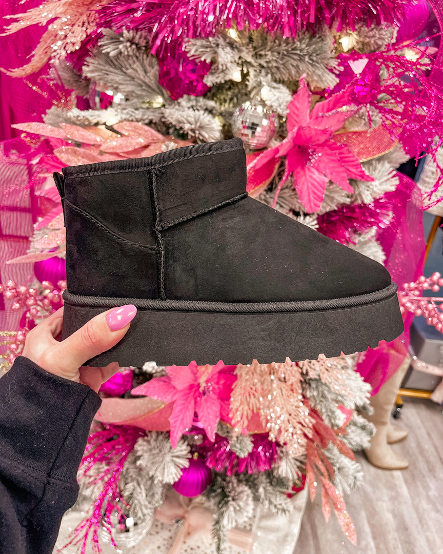 DOOR-BUSTER: UGG DUPES