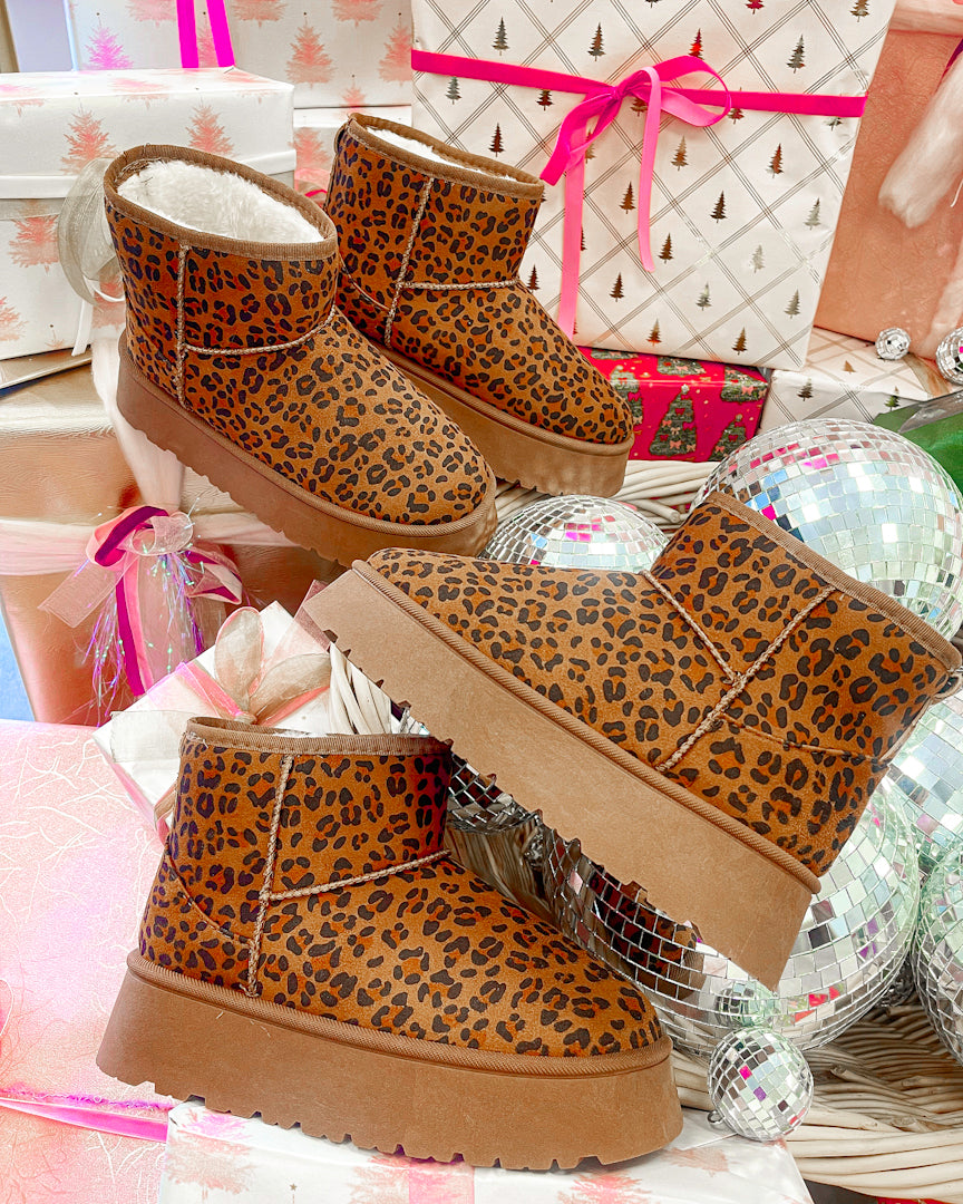 DOOR-BUSTER: UGG DUPES