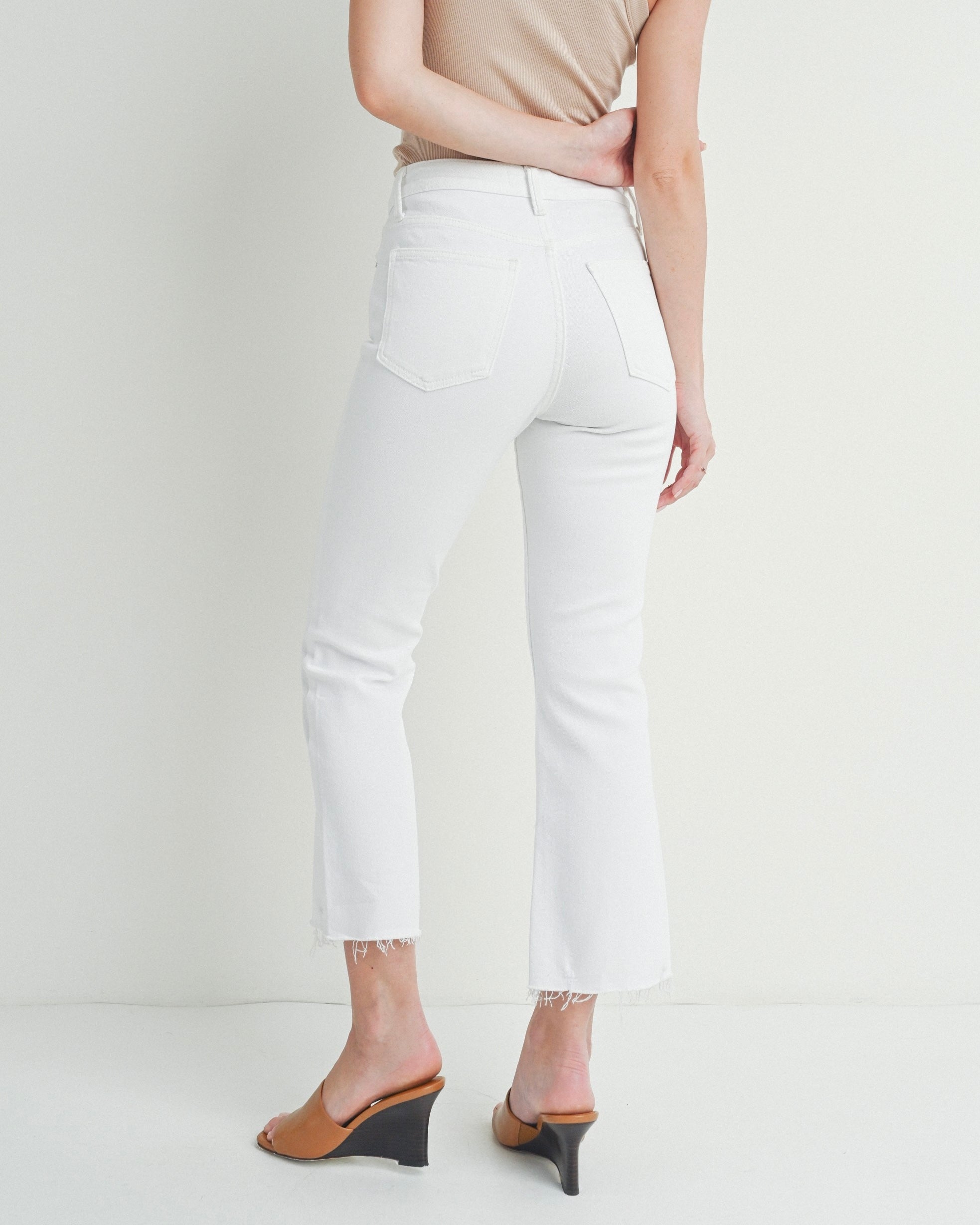 ON MY WAY WHITE CROPPED FLARES