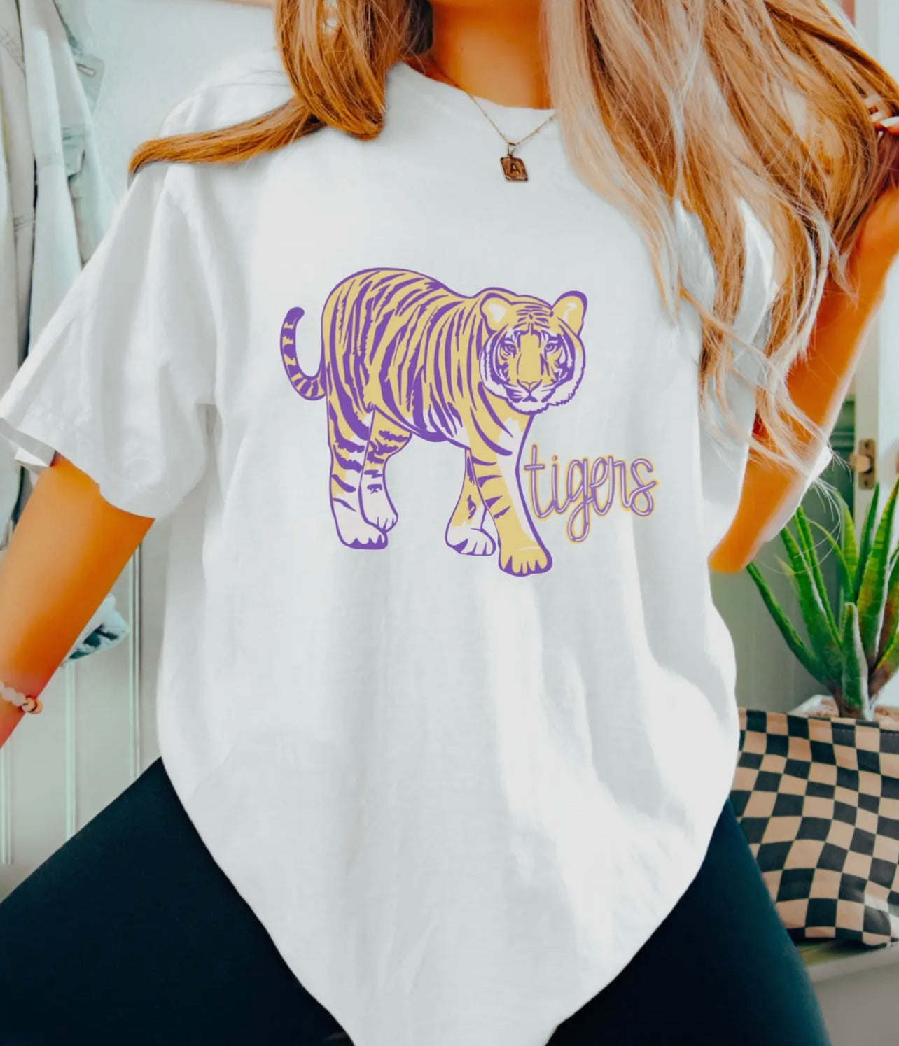 TIGER MASCOT TEE