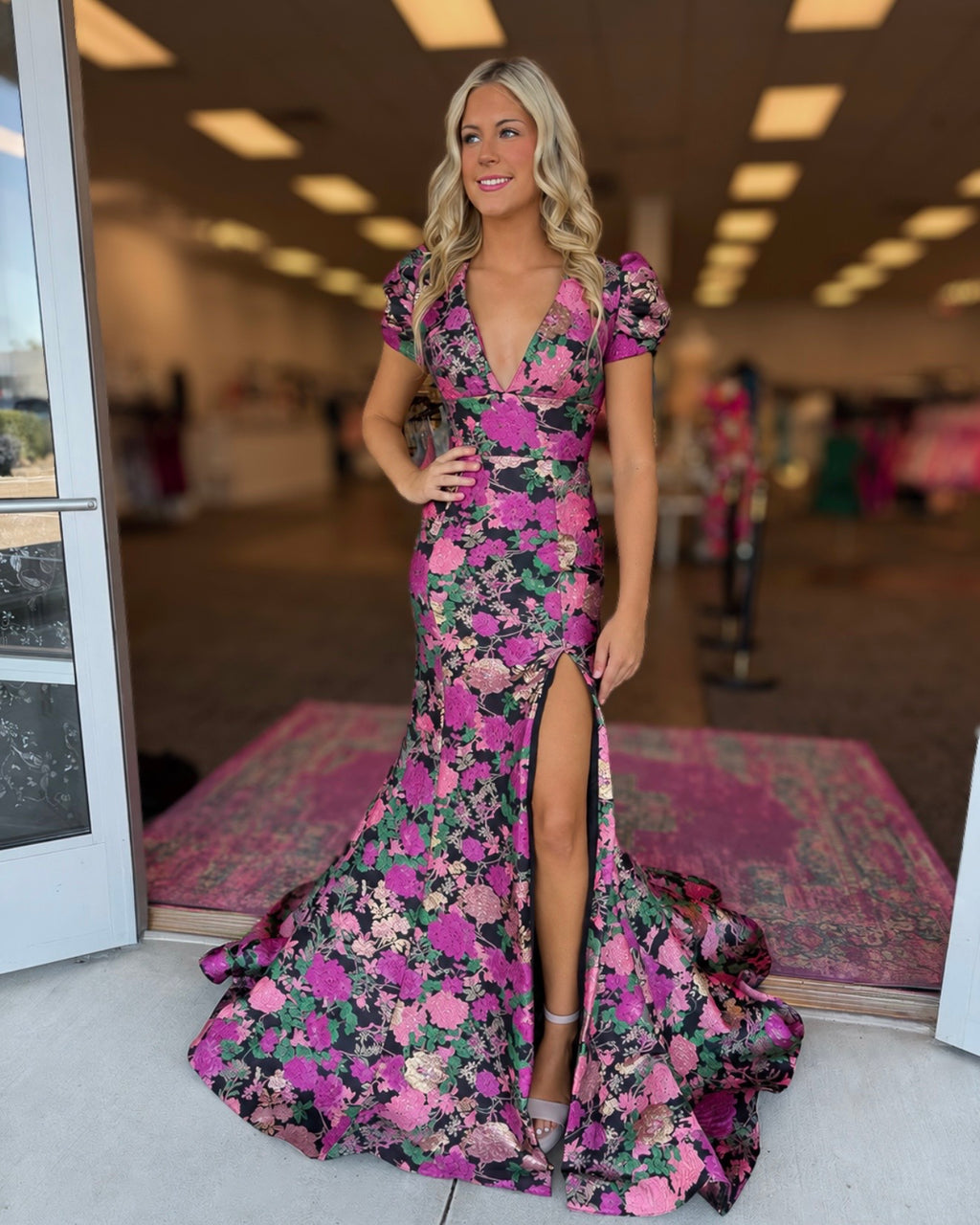 AVA PRESLEY ONE-OF-A-KIND 43079